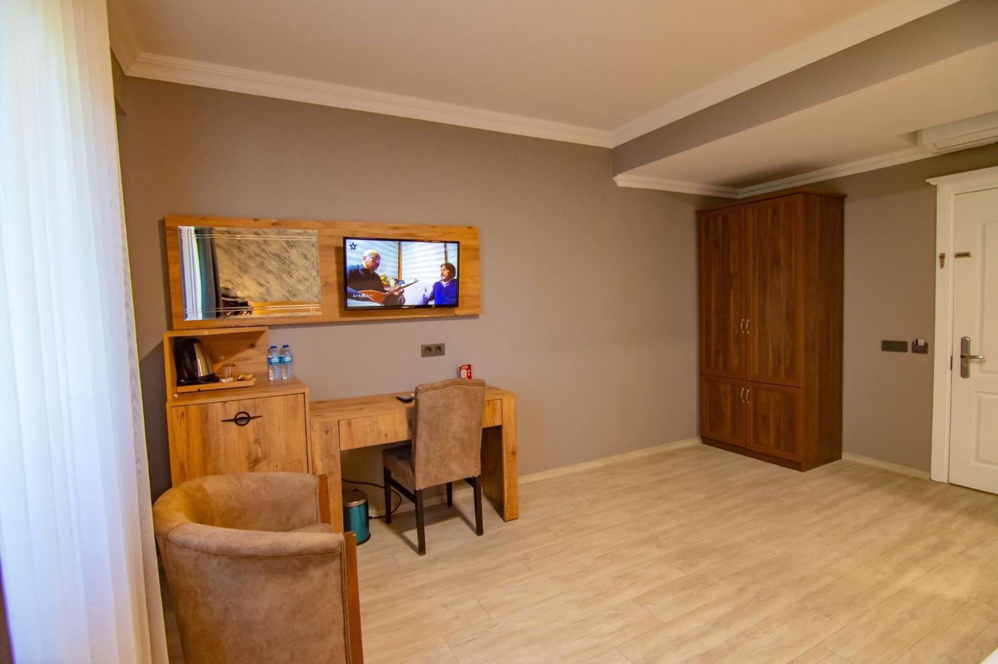 Green Palace Suite Hotel Trebizonda Exterior foto