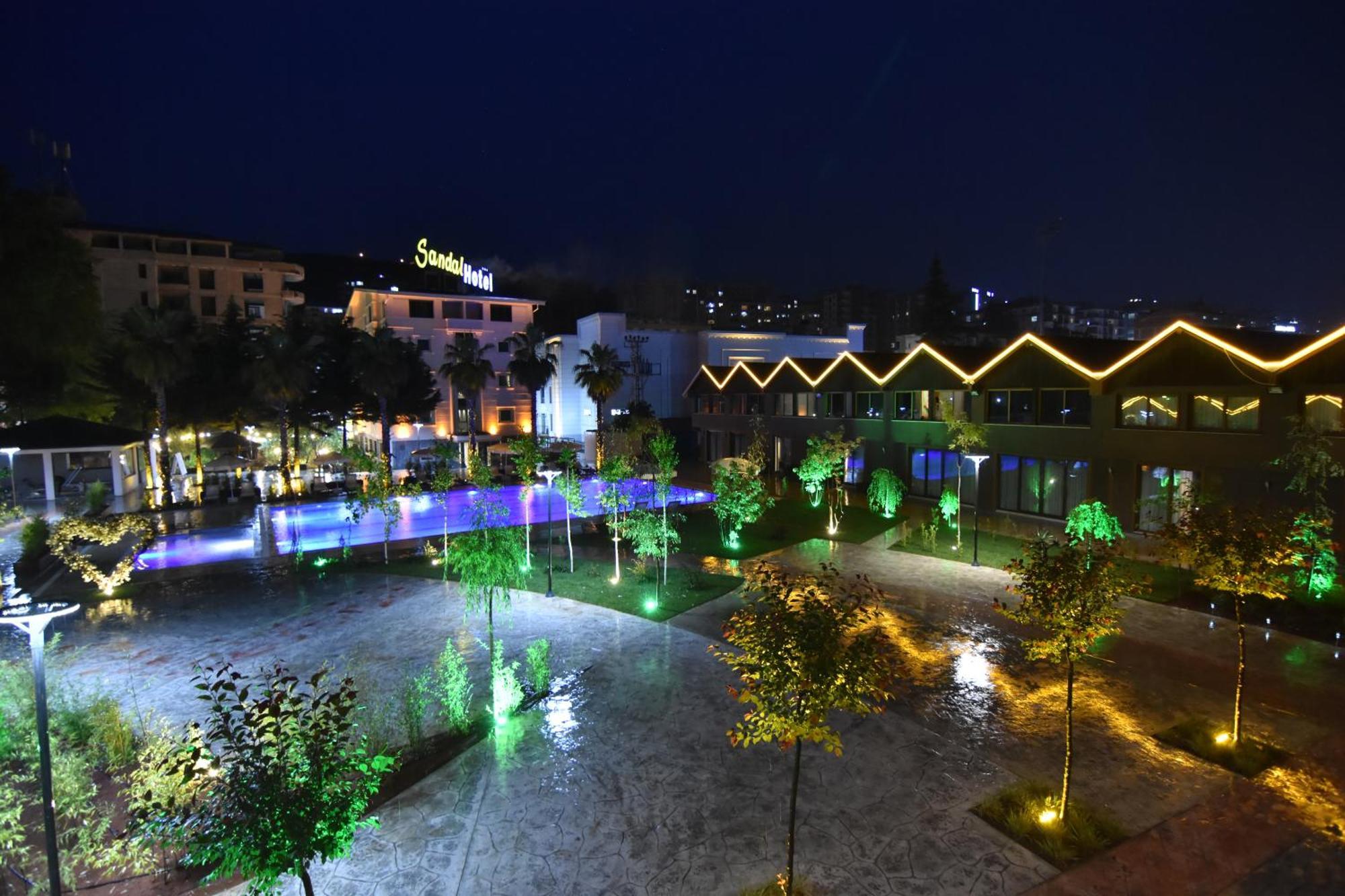 Green Palace Suite Hotel Trebizonda Exterior foto